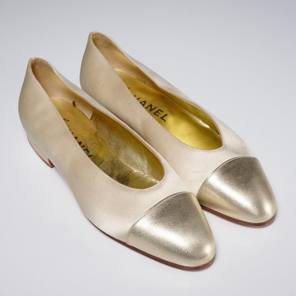 Chanel Gold Metallic Ivory Satin Flats Shoes Sz 5.5 36